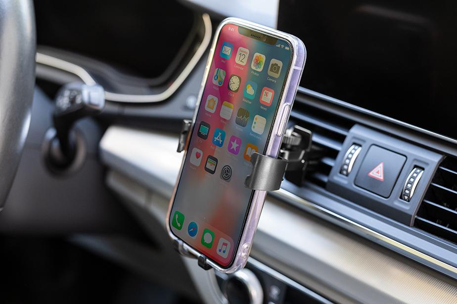 Car holder for mobile phones - to the air vent - eXtreme® - type:O-7 G